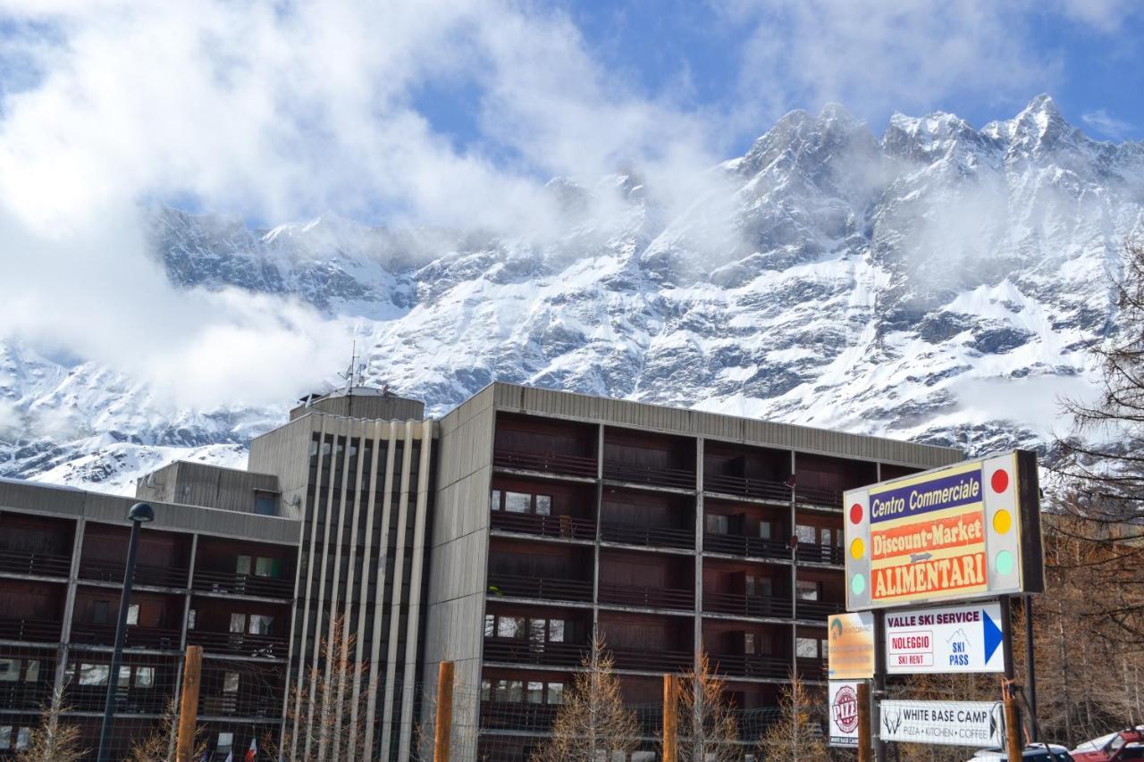 布勒伊-切尔维尼亚Bilocale Cervinia Cielo Alto Sulle Piste公寓 外观 照片