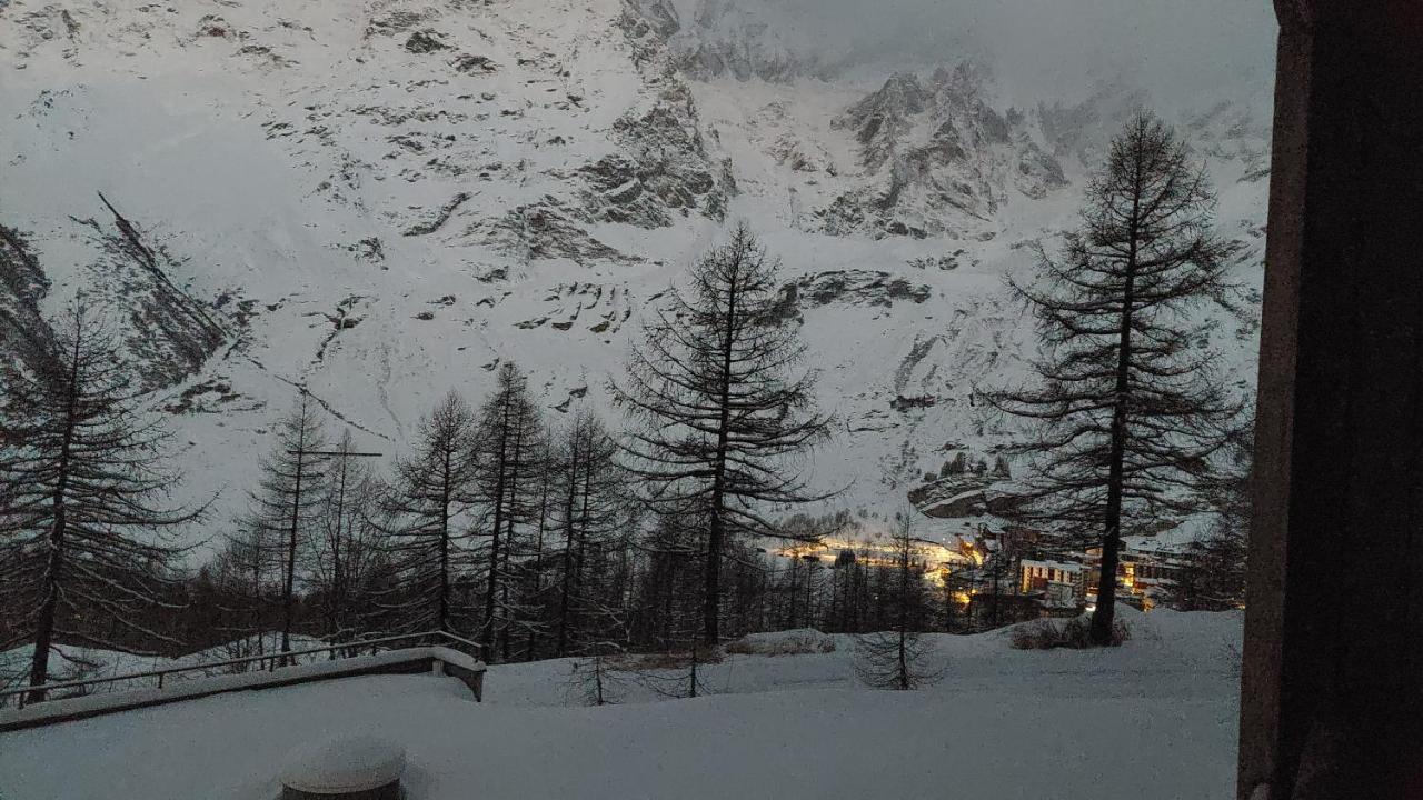 布勒伊-切尔维尼亚Bilocale Cervinia Cielo Alto Sulle Piste公寓 外观 照片